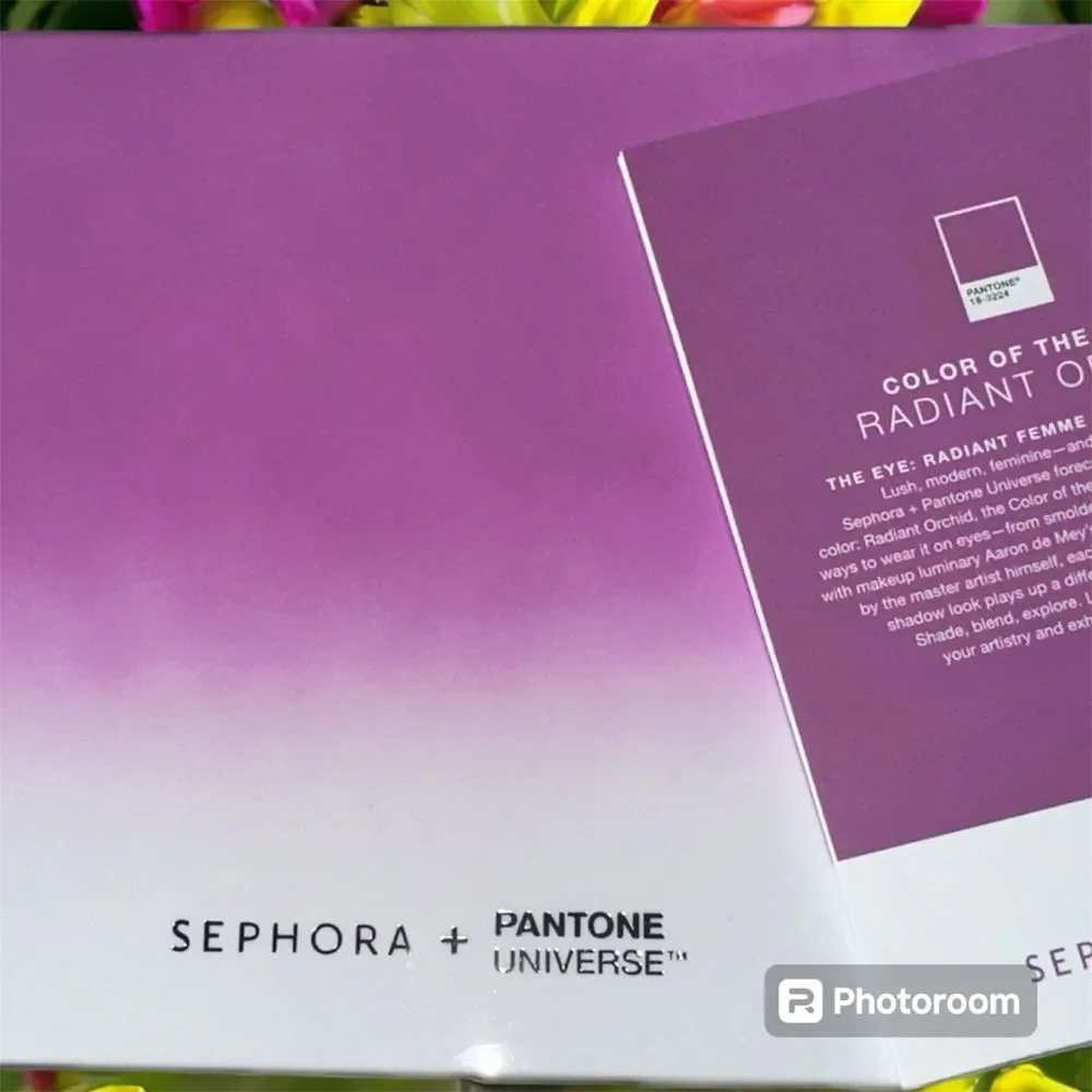 NIB SEPHORA PANTONE Color of the Year EYESHADOW PALETTE Radiant Orchid Ltd Ed!